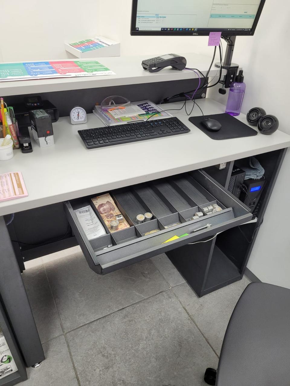 Mostradores, Cajas de Cobro y autocobro