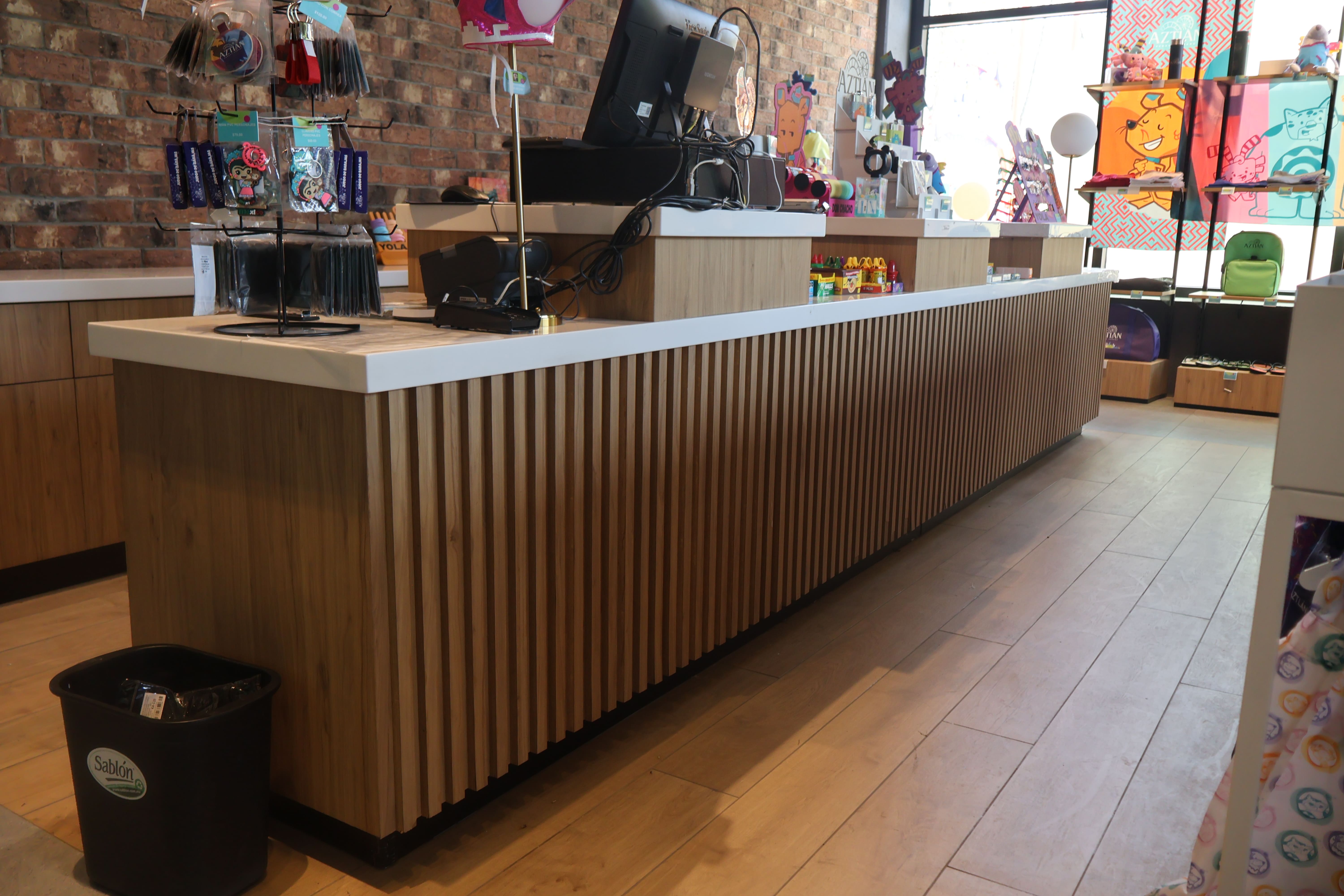 Mostradores, Cajas de Cobro y autocobro