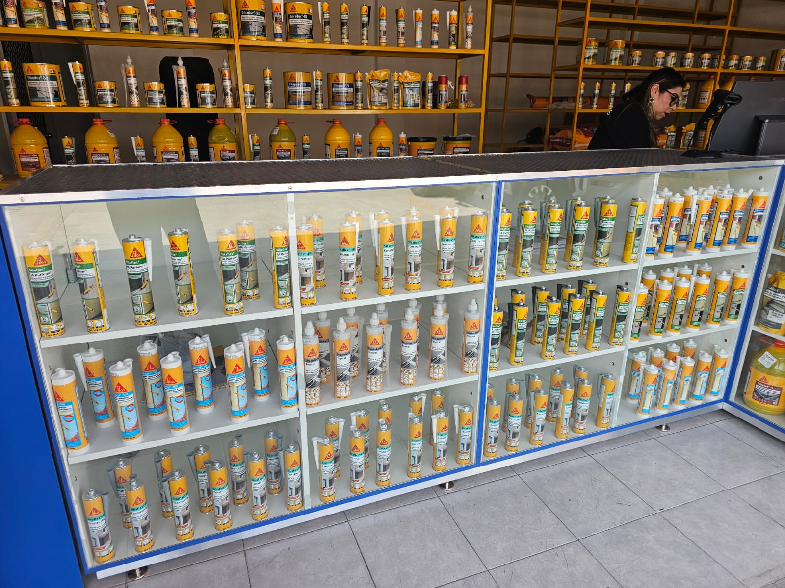 Mostradores, Cajas de Cobro y autocobro