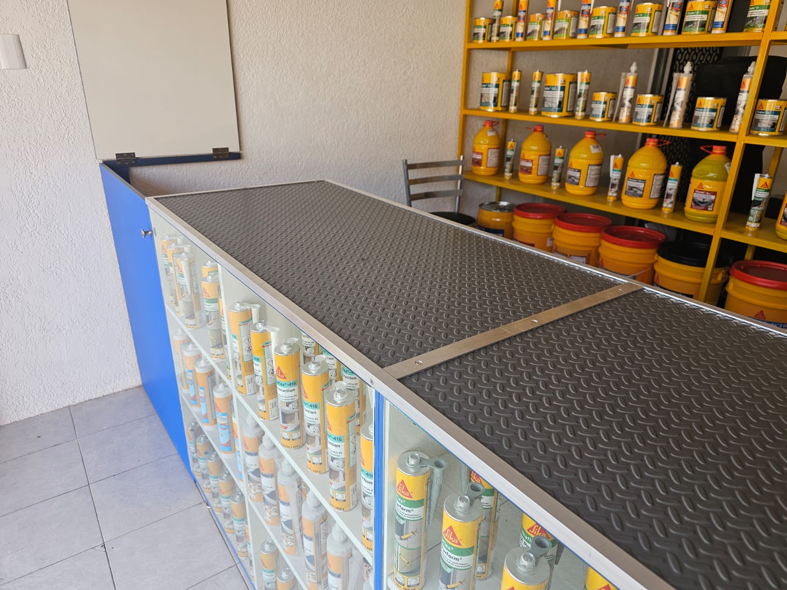 Mostradores, Cajas de Cobro y autocobro